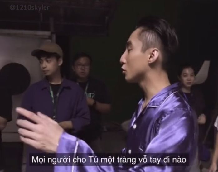 Sơn Tùng đích thân thị phạm Hải Tú: Em hâm hấp thì anh mới nhìn