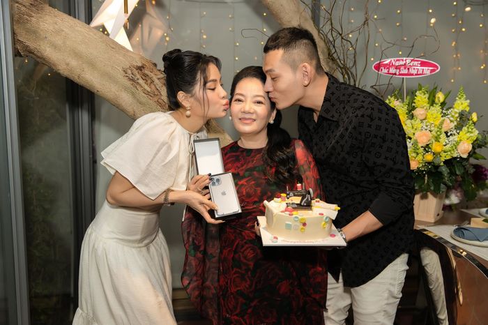 3 mỹ nhân Vbiz lấy chồng không phải làm dâu