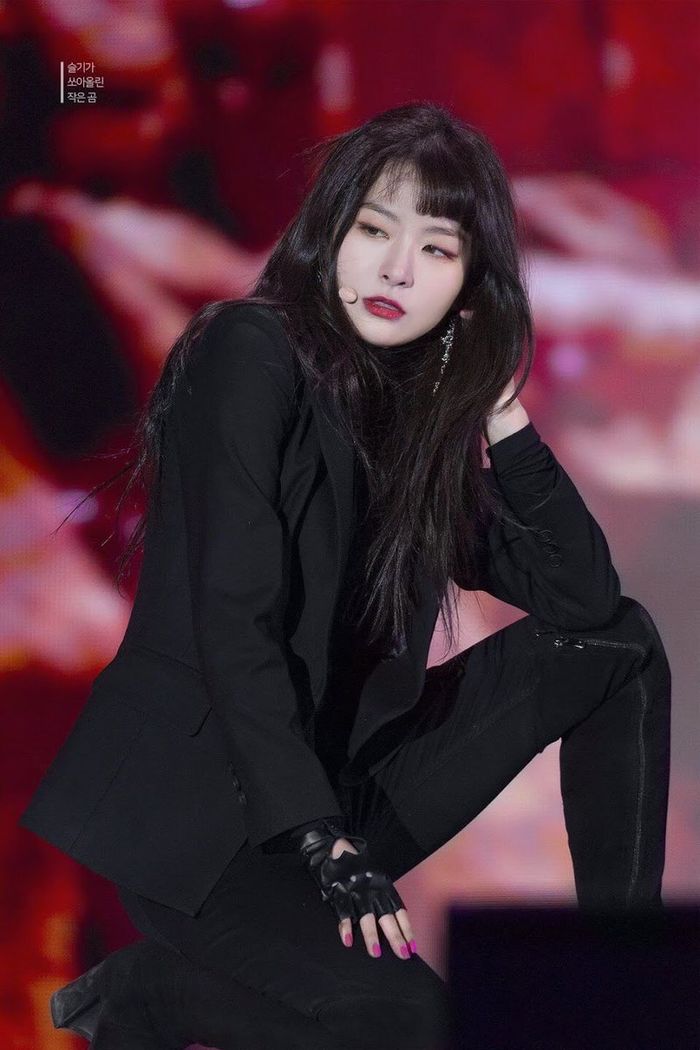 4 main dancer các nhóm nhạc hàng đầu Kpop với giọng hát bất ngờ