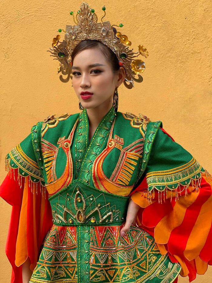 Đỗ Thị Hà bắn tiếng Anh trong thử thách được Miss World 2020 khen ngợi