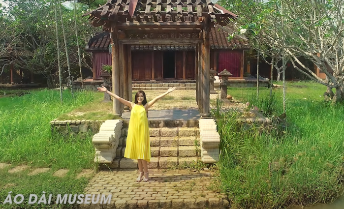 Đỗ Thị Hà giới thiệu văn hóa Việt Nam trong video dự thi Miss World