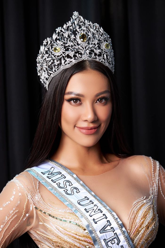 Đọ trang phục dạ hội của đại diện Việt Nam tại Miss Universe