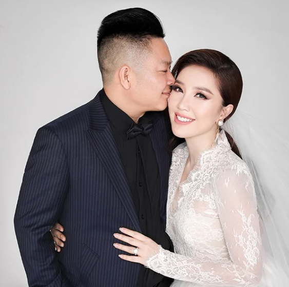 2 bà bầu Bảo Thy, Đông Nhi số hưởng được chồng tẩm bổ món ngón