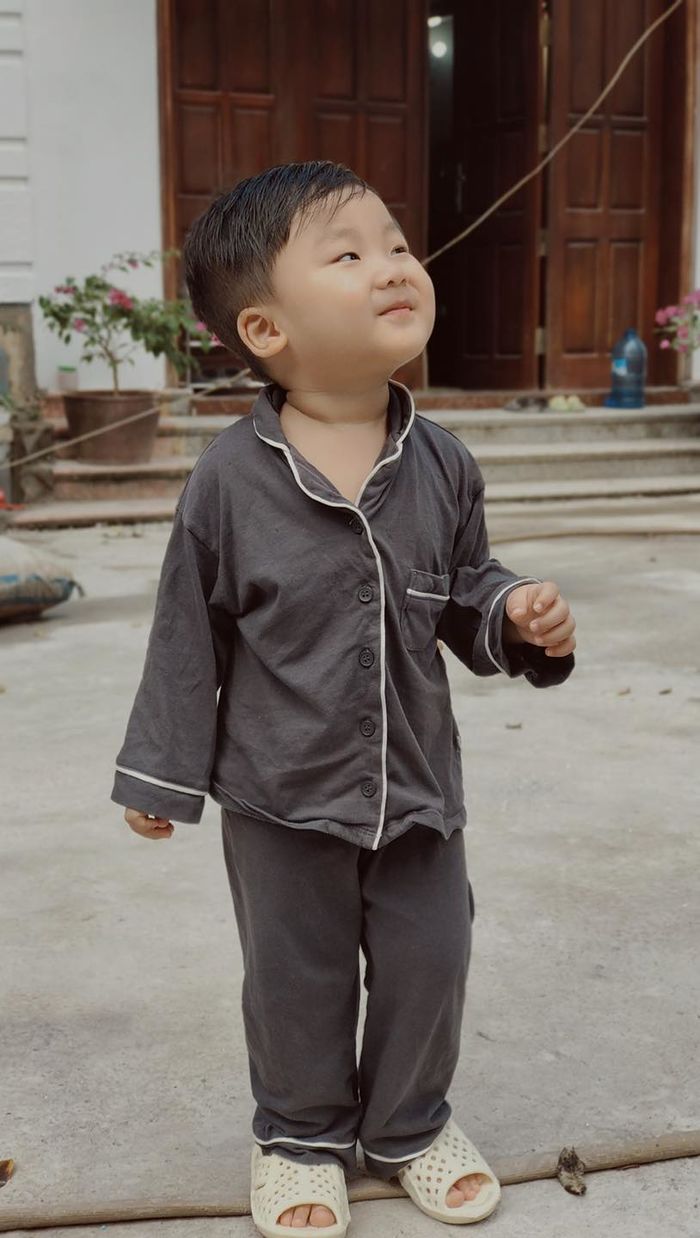 Hành trình về Bắc Ninh thăm bà ngoại của Bo Thúi sau 5 tháng giãn cách