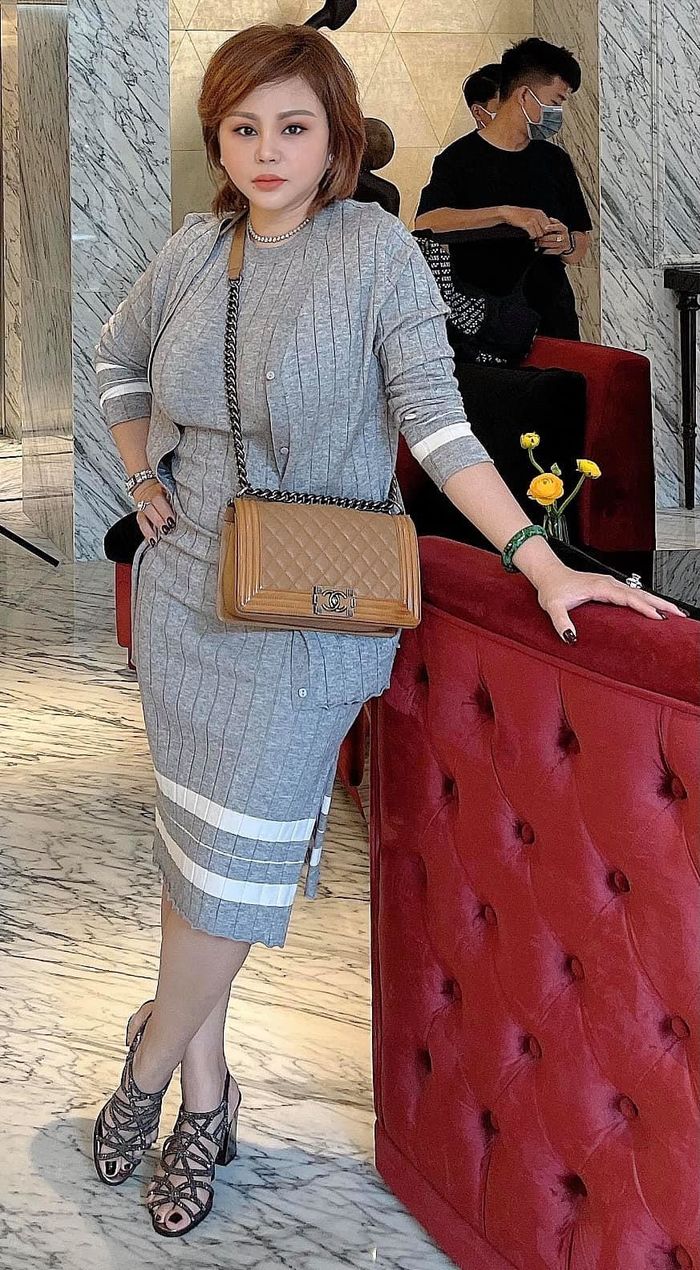 Loạt ảnh hậu trường của Lê Giang: cứ như chị em của Kim Kardashian