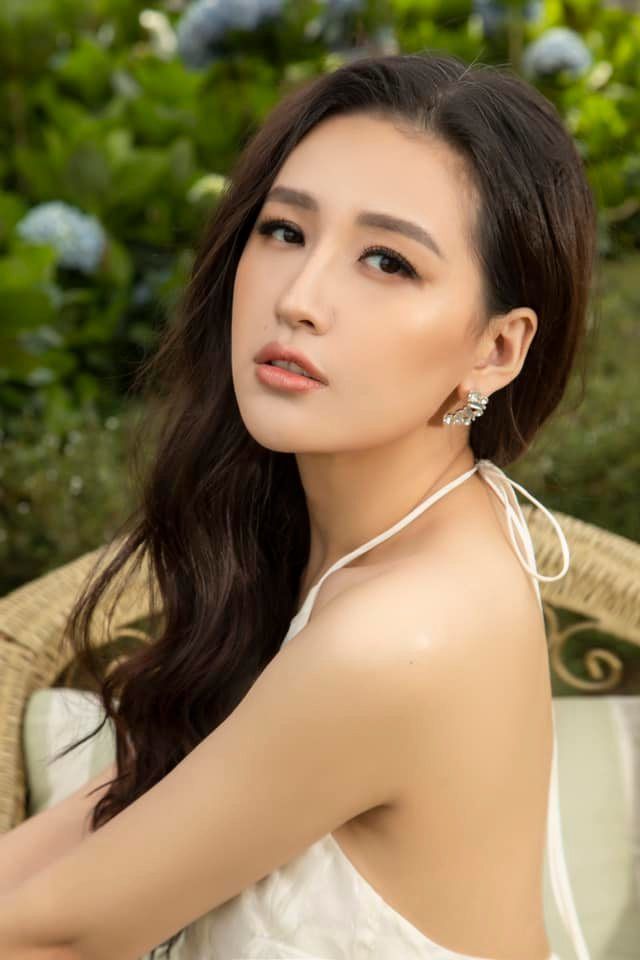 4 hoa Hậu bị chê phong cách ăn mặc xấu