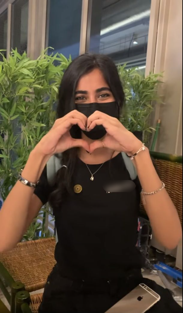 Hotgirl Pakistan mê nhạc Sơn Tùng: xem MV cả ngàn lần, yêu luôn áo dài