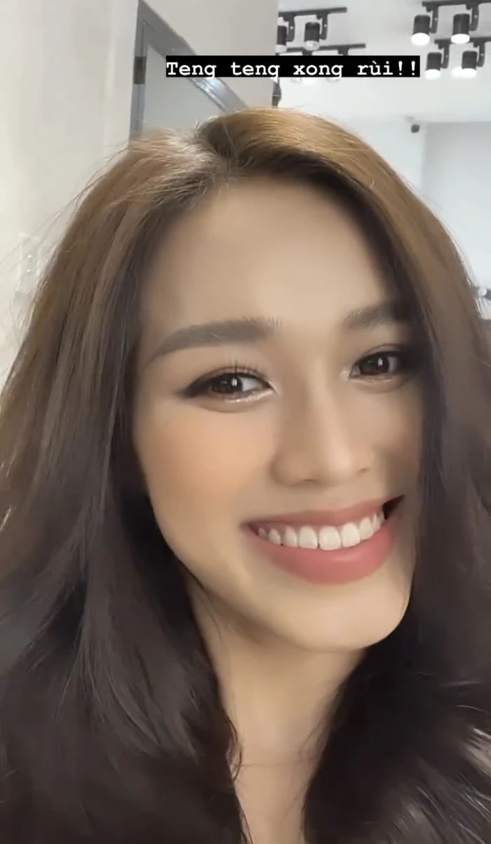 Hoa Hậu Đỗ Thị Hà nhan sắc trước và sau khi tự makeup đến ngỡ ngàng