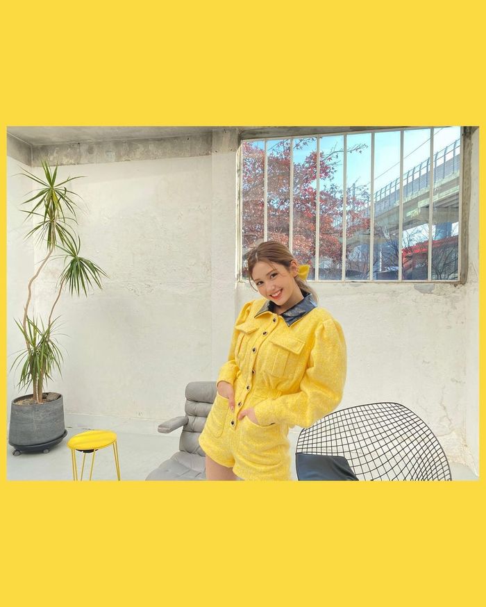 Idol Kpop không ngán outfit vàng chóe: Jennie, Rosé quá khác biệt