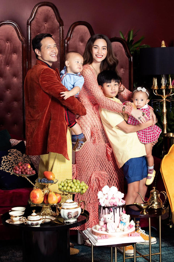 3 rich kid nhà sao lên hình: Ekip chục người, mặc toàn hàng hiệu