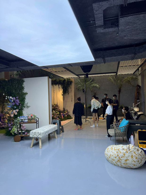 3 rich kid nhà sao lên hình: Ekip chục người, mặc toàn hàng hiệu