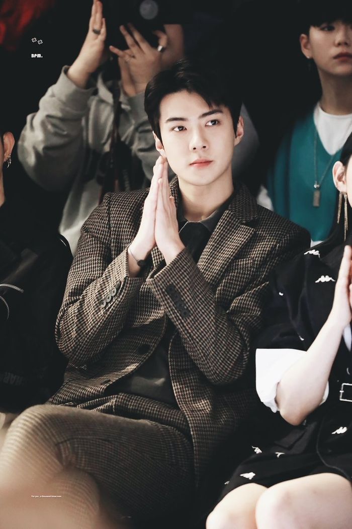 6 sao Kpop tạo hình vương giả: Mỹ nam, mỹ nhân nào cũng chất ngất