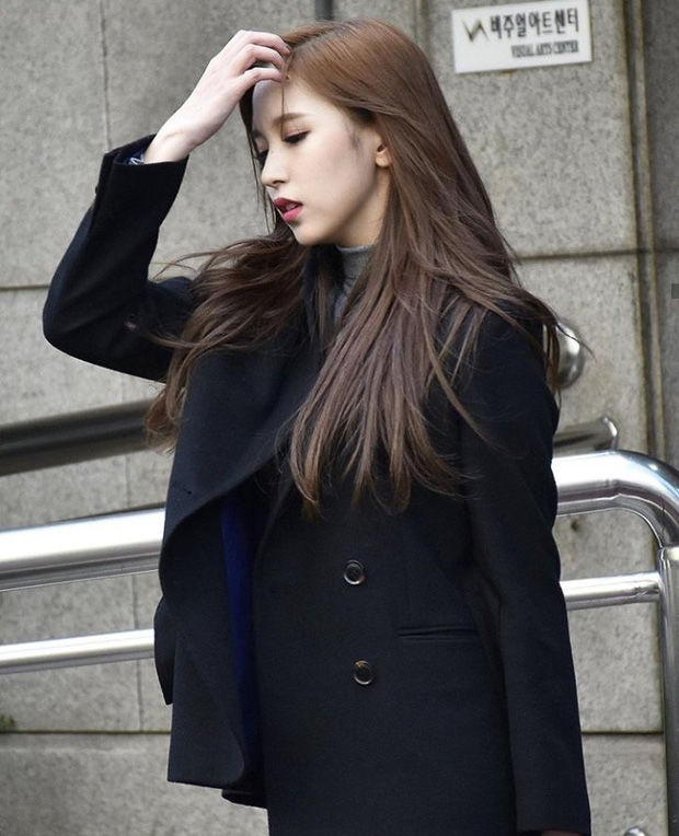 6 sao Kpop tạo hình vương giả: Mỹ nam, mỹ nhân nào cũng chất ngất