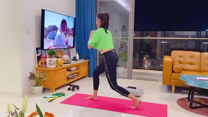 Kim Duyên luyện tập nghiêm khắc để chuẩn bị thi Miss Universe
