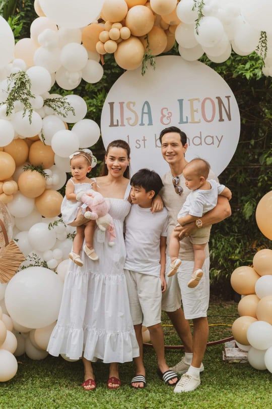 Lisa - Leon diện đồ đôi đi bơi: cậu ú theo style của bố