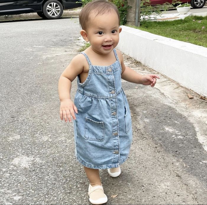 Lisa - Leon lần đầu đi sinh nhật bạn: Chị ba hôm nay tăng động nha!