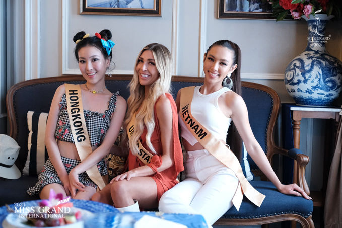 Loạt khoảnh khắc tấu hài của người đẹp Hong Kong tại Miss Grand 2021