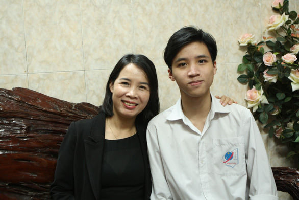 Nam sinh Việt 2k3 vô địch Tin học văn phòng Thế giới