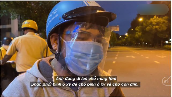 Người bố chở bình ô xy cứu con trong đêm: Con không còn đau đớn gì nữa