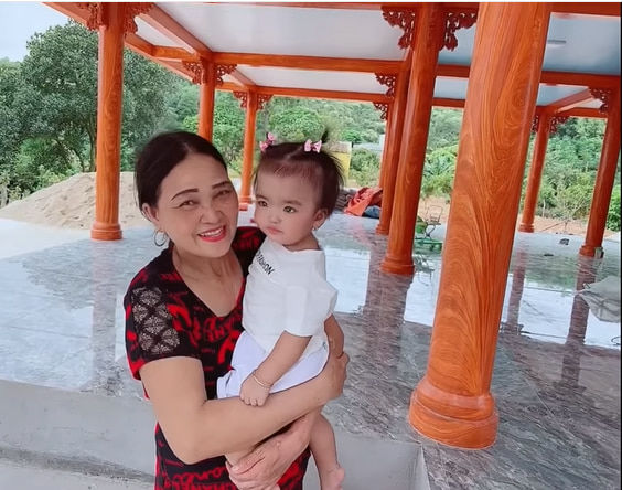 Nhà của các danh hài ở quê: Mạc Văn Khoa, Lê Dương Bảo Lâm to nhất xóm