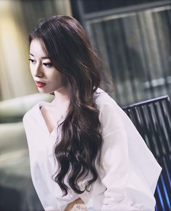 Nữ thần Jiyeon nhan sắc ngày càng lên hương, bị thời gian bỏ quên