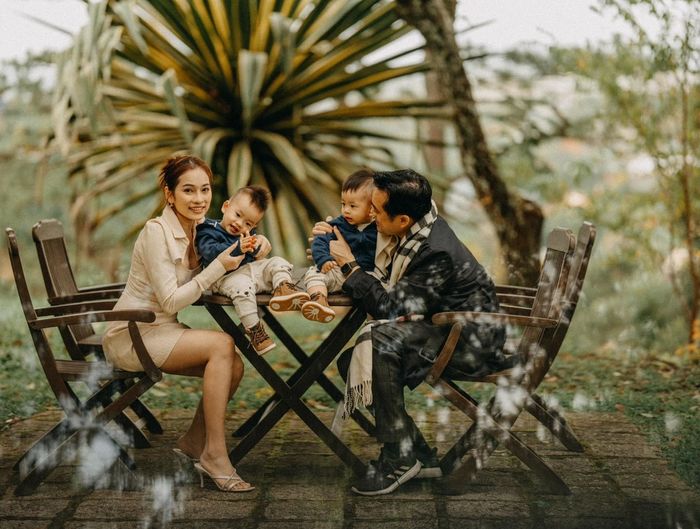 Nhóc tì Vbiz mặc gì tuần qua: Bo Thúi mặc xanh lá nhưng không xa lánh