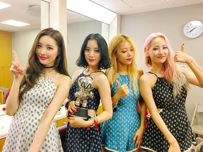 7 nhóm nhạc là niềm tự hào của Kpop: T-ara bất ngờ vắng mặt