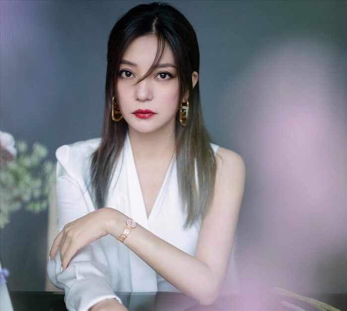 Những đại gia xinh đẹp của Hoa ngữ: Tôn Lệ chưa bằng trùm cuối