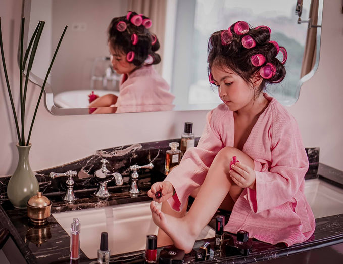 5 nhóc tỳ hot nhất Vbiz có ông bà nội là đại gia quyền lự