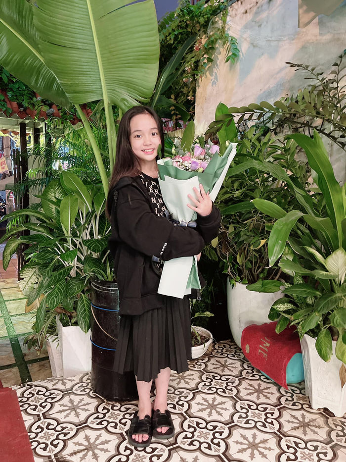 3 sao nhí có thu nhập khủng nhưng vẫn học cực giỏi