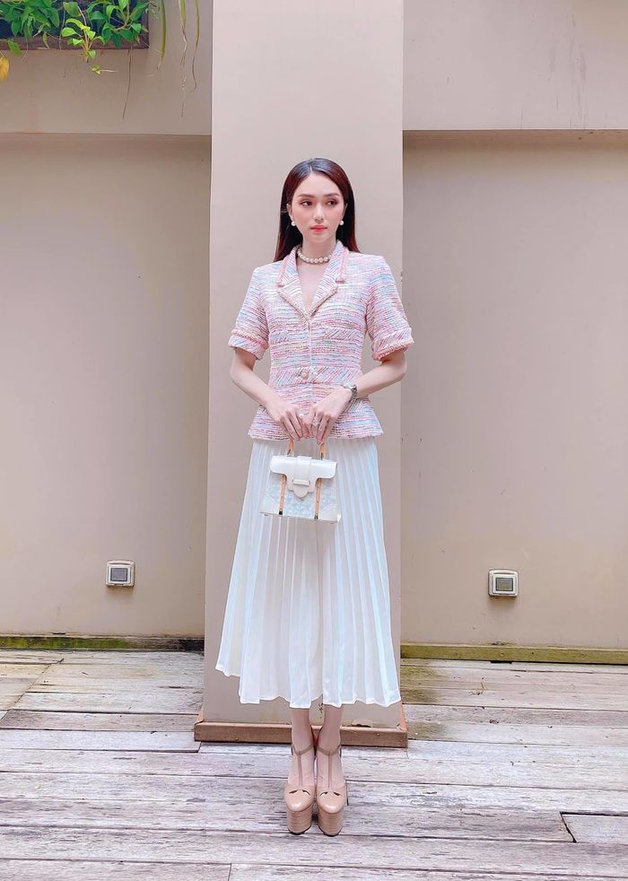 Những set đồ đắt xắt ra miếng của nữ chủ tịch Hương Giang