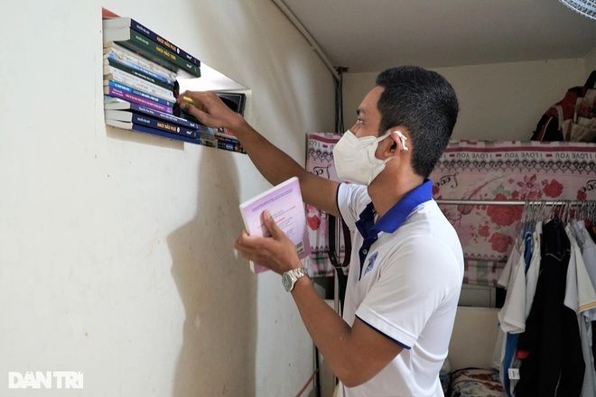 Chàng trai xóa bỏ định kiến của vùng quê để giành 13 suất học bổng