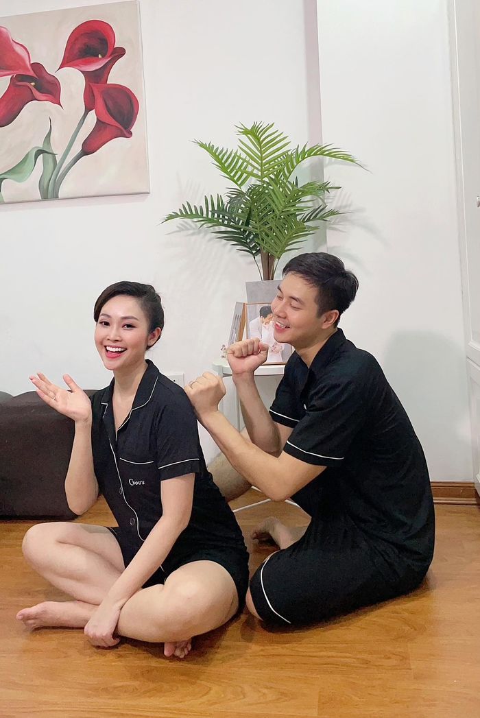Phố Trong Làng: Chàng công an đã kết hôn với nữ MC hơn 5 tuổi
