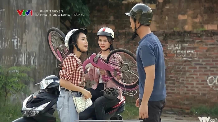 Nội dung phim Phố Trong Làng tập 16