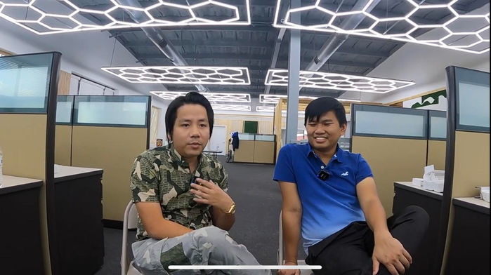 Vương Phạm khoe nhà mới giữa lúc Johnny Đặng và Khoa Pug trở mặt
