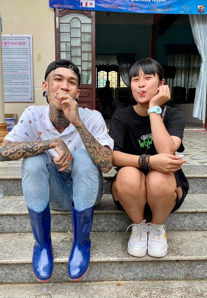 Dế Choắt sau 1 năm rời Rap Việt: xoá sổ răng nanh, đổi nghệ danh