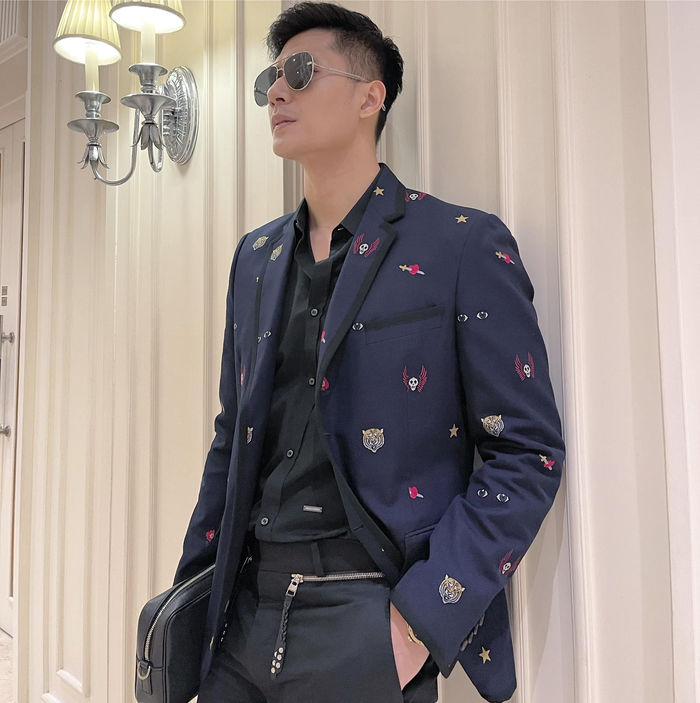 Sao chân ướt đi thi: Lâm Bảo Châu trở thành tình trẻ số hưởng