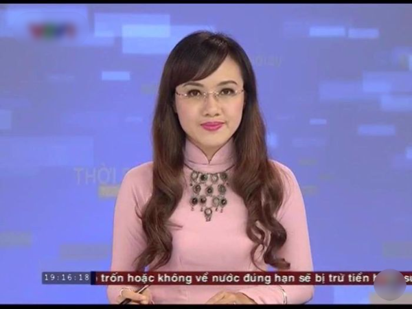 Sao Việt chuyển hướng thành công: người từ diễn viên phụ thành BTV
