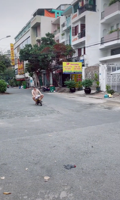 Dàn sao Việt khoảng khắc trở về ngày bé với những chiếc xính lô
