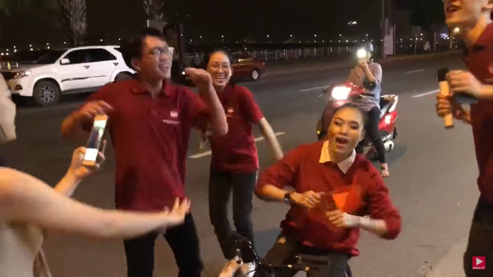 Dàn sao Việt khoảng khắc trở về ngày bé với những chiếc xính lô