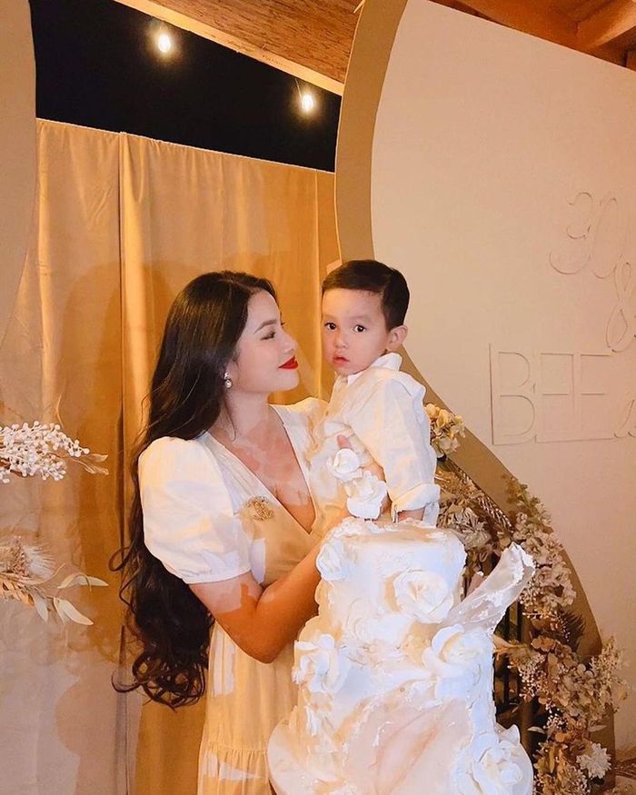 3 sao Việt sinh con cho chồng đại gia: Bảo Thy chỉ ngủ 4 tiếng/ngày