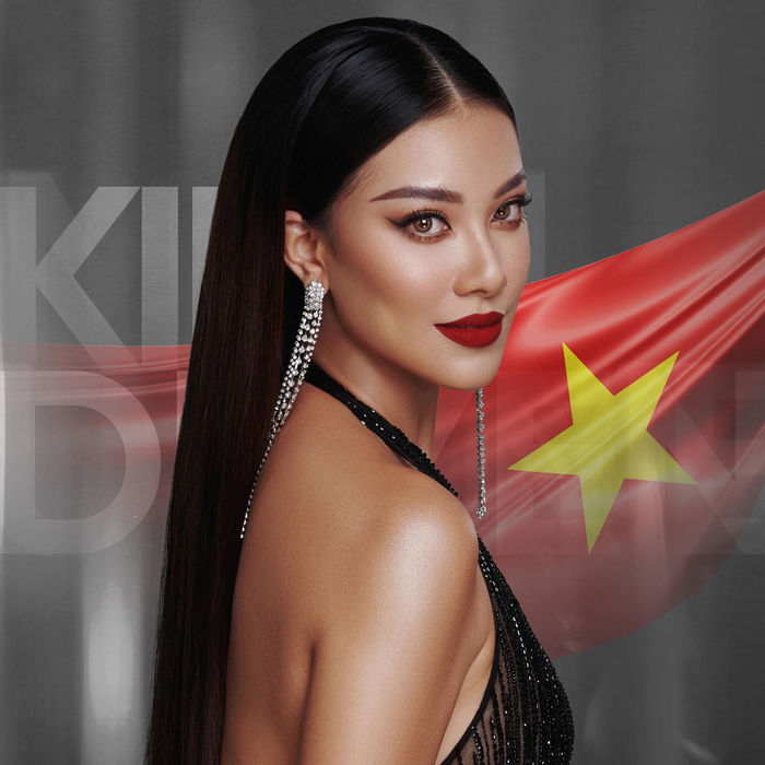 Á hậu Kim Duyên mang bánh tét đến Miss Universe 2021: Ai tét hôngg