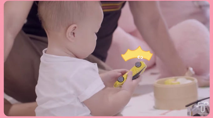 Sinh nhật Leon - Lisa, Kim Lý và Subeo gây chú ý: họ thương nhau lắm