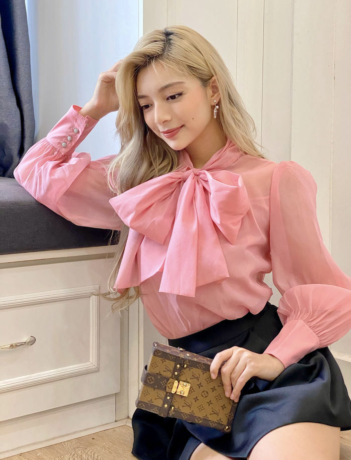 Trác Thuý Miêu phục thù khi diện 3 bộ cánh dự show Đỗ Mạnh Cường