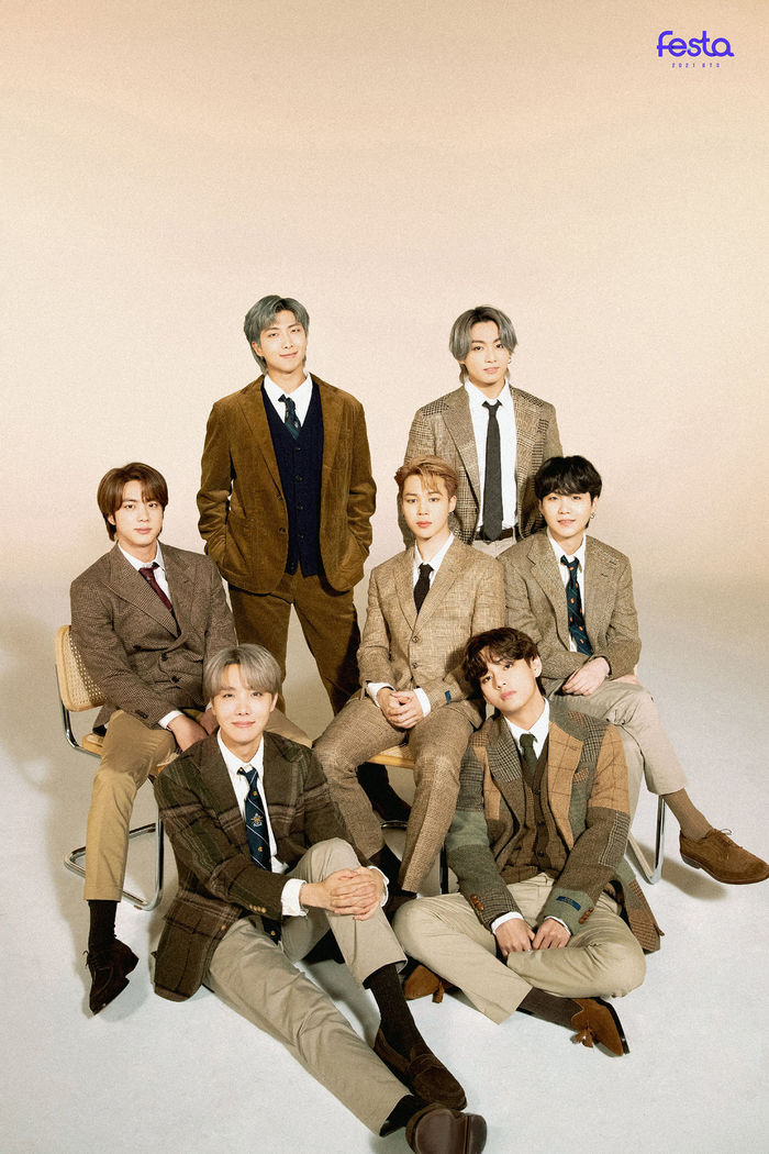 V (BTS) gia nhập hội phú ông sở hữu Black Card chỉ 1000 người có
