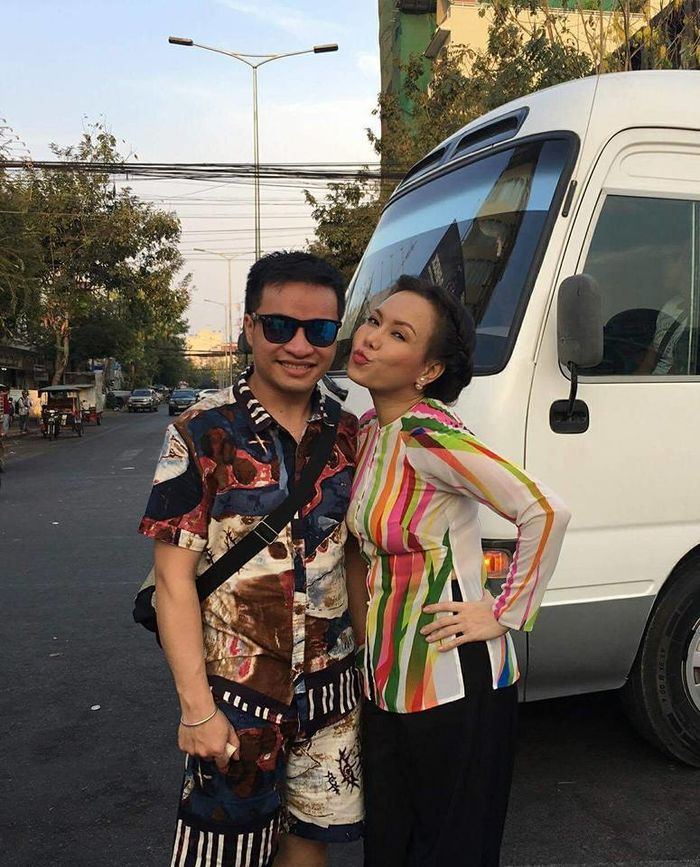 Việt Hương giàu sang cả làng được nhờ: quản lý còn được tặng xe sang