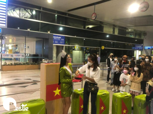 Kim Duyên vừa đến Israel đã có dự đoán sẽ lọt top 5 Miss Universe 2021