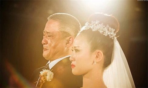Xúc động lá thư cha ở Việt Nam gửi con gái lấy chồng Hàn Quốc