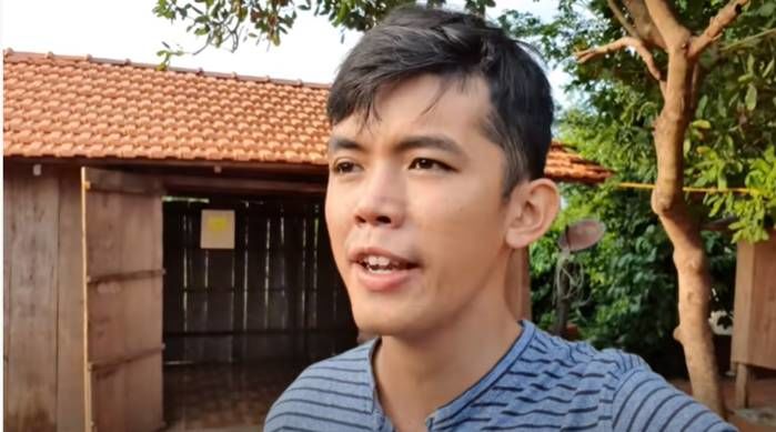 Youtuber nghèo nhất Việt Nam nay đổi đời: Cưới vợ xinh, xây nhà mới