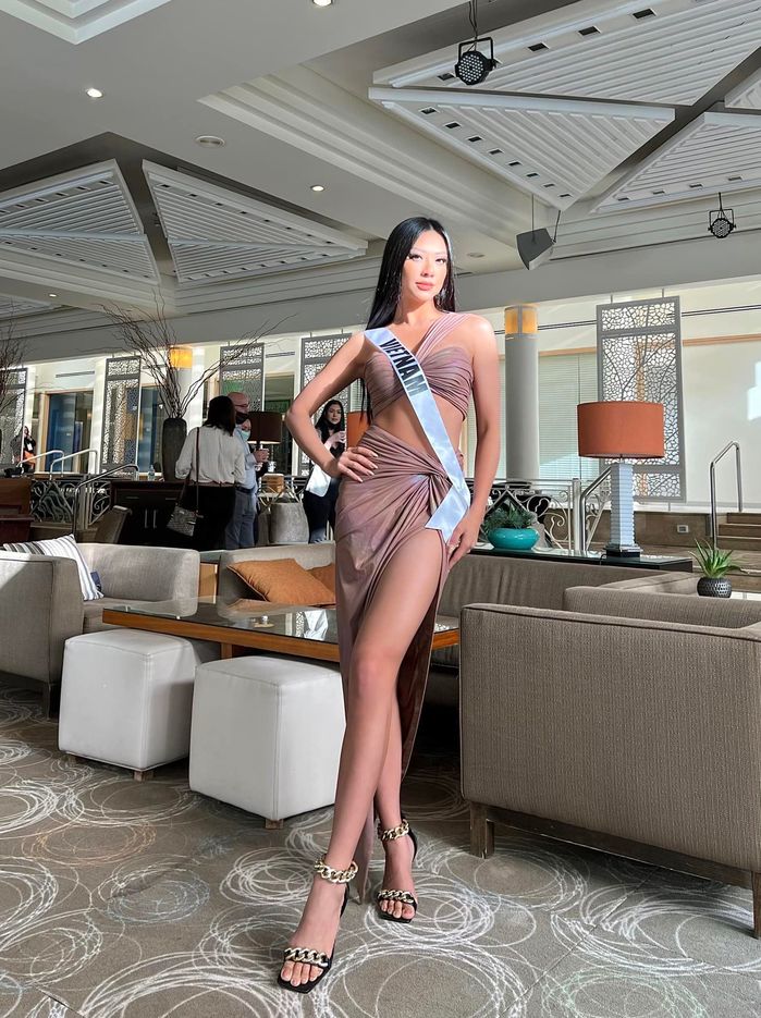 Ảnh hot sao Việt 10/12: Kim Duyên lọt top 10 giả định Miss Universe